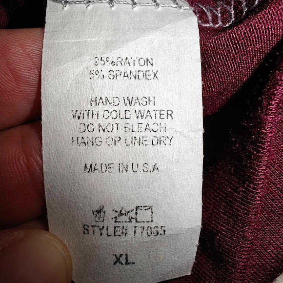 Acting Pro Women XL tri color top gold sequin reindeer Christmas holiday - Picture 5 of 5